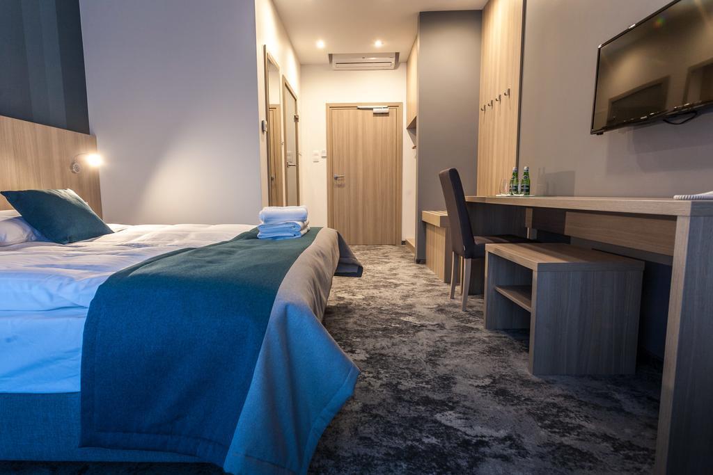 Hotel Zatoka Гданьск Номер фото
