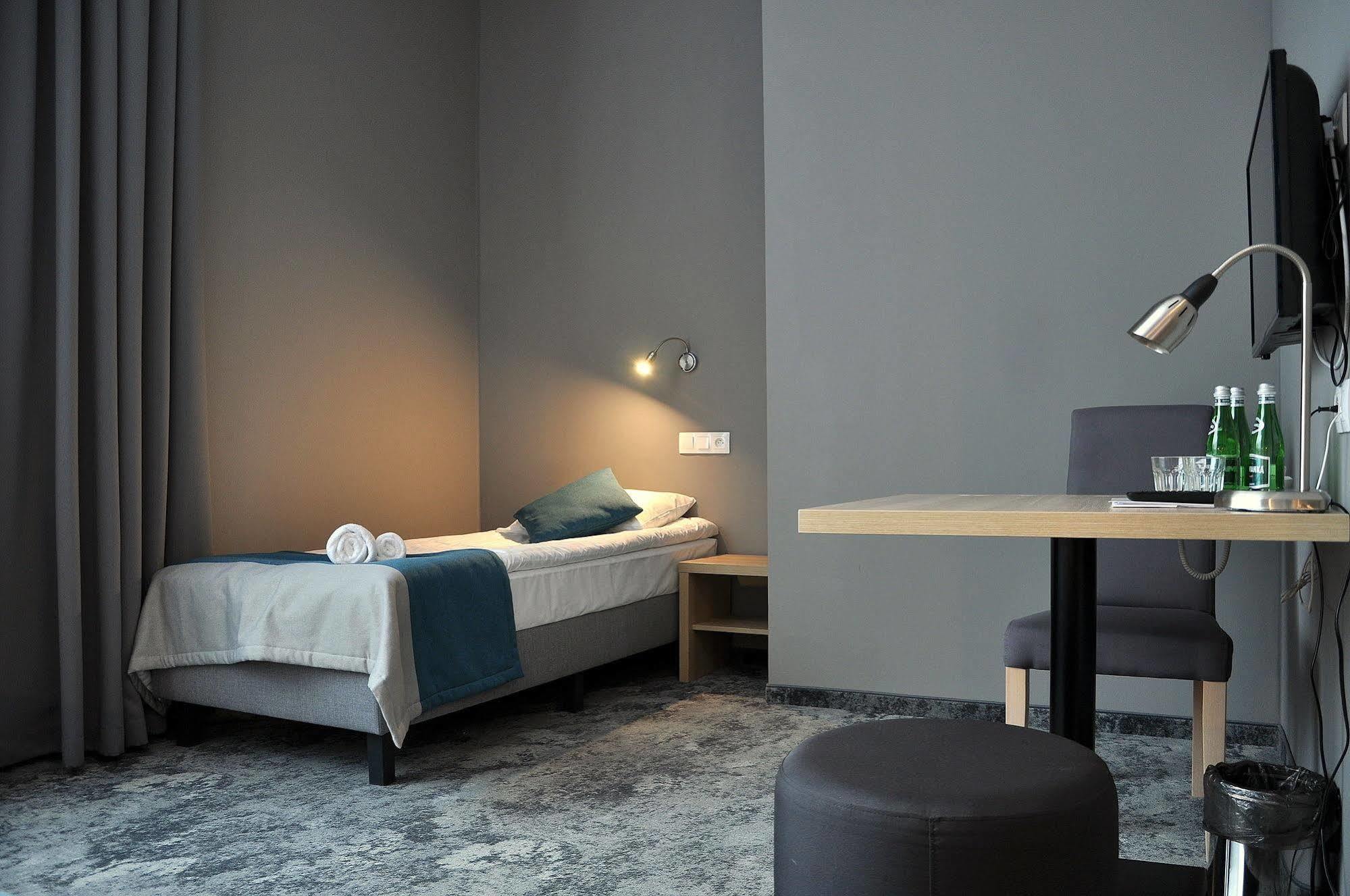 Hotel Zatoka Гданьск Экстерьер фото